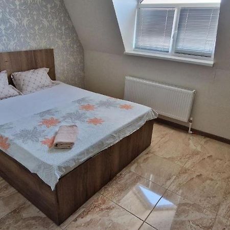 Tecuci Apartment In The Center تشيسيناو المظهر الخارجي الصورة