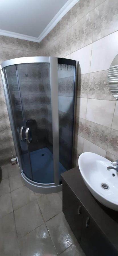 Tecuci Apartment In The Center تشيسيناو المظهر الخارجي الصورة